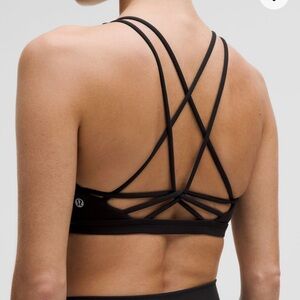 Lululemon Nulu strappy black scoop neck bra size 8